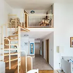 Apartment Hello *