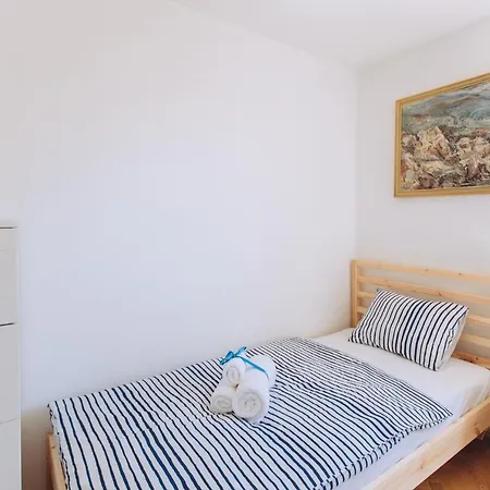 Hello Crikvenica